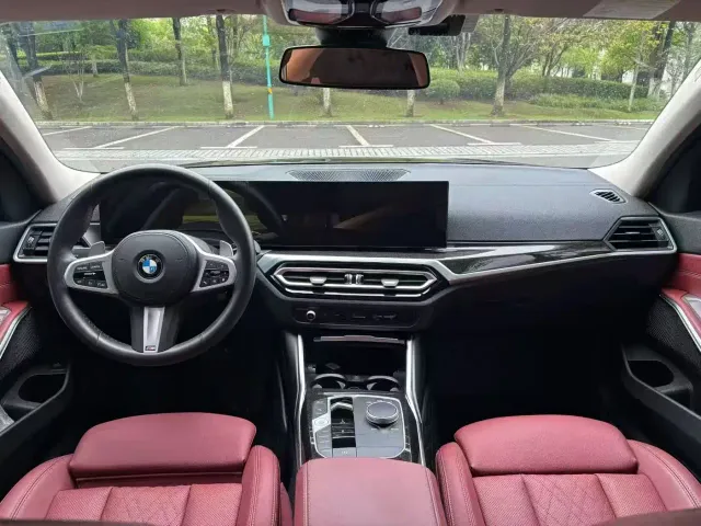 BMW 3 Series — Фото автомобиля 5