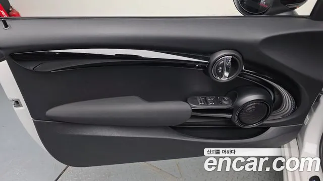MINI Cooper Convertible — Фото автомобиля 13