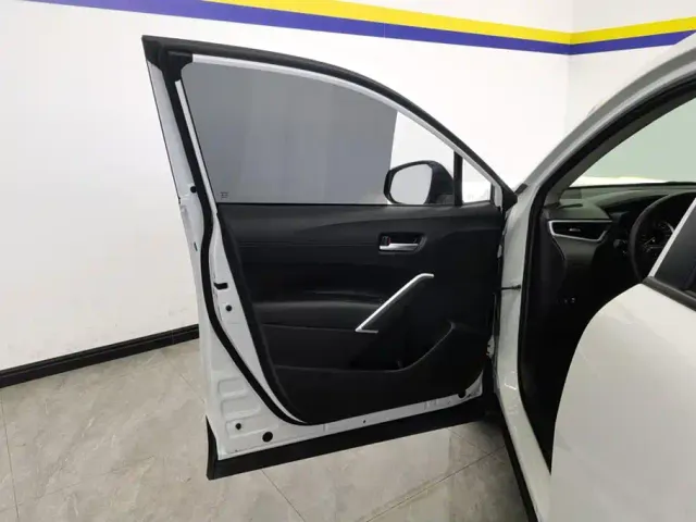 Toyota Corolla Cross — Фото автомобиля 7