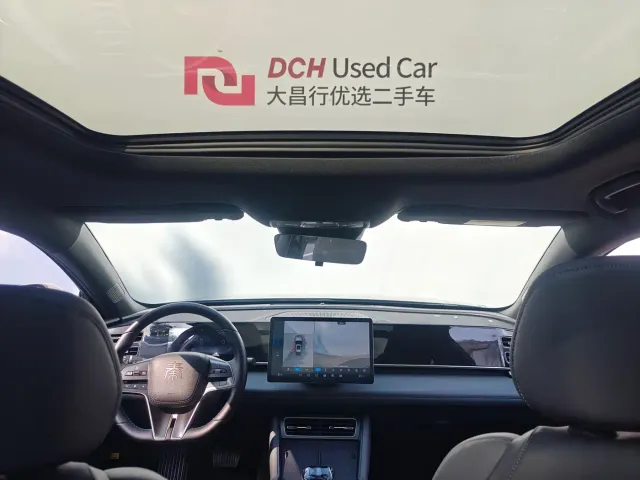 BYD Qin L — Фото автомобиля 9
