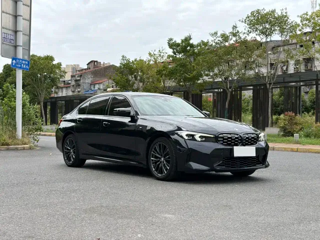 BMW 3 Series — Фото автомобиля 3
