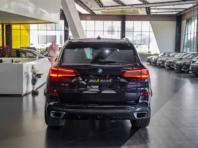 BMW X5 — Фото автомобиля 17