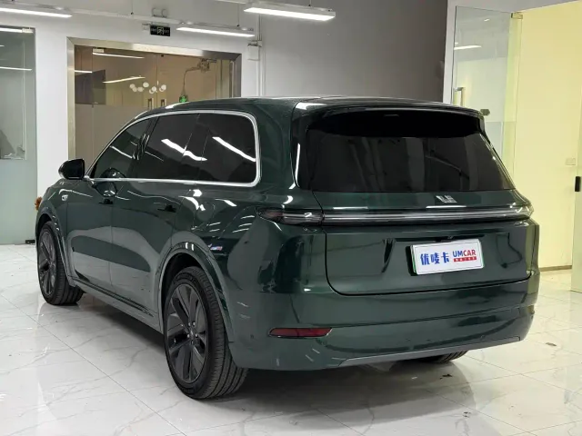 Li Auto L9 — Фото автомобиля 4