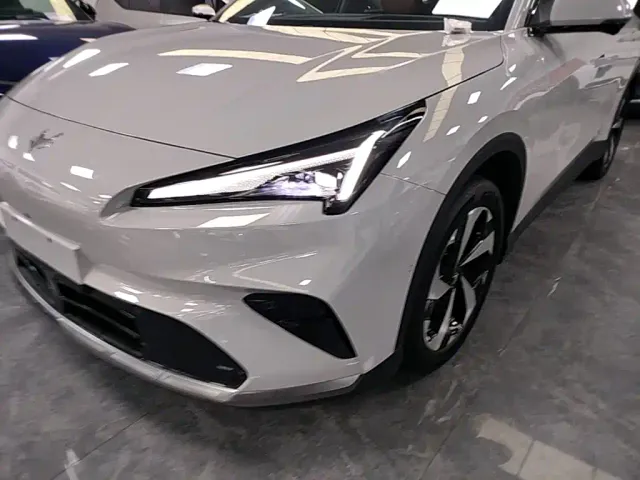 Arcfox Alpha T5 — Фото автомобиля 23