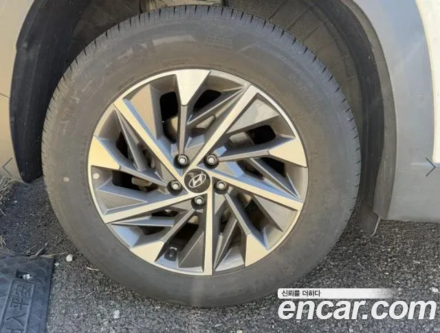 Hyundai Tucson NX4 — Фото автомобиля 9