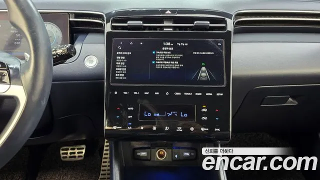 Hyundai Tucson Tucson (NX4) Бензин 1.6 турбо 2WD — Фото автомобиля 14