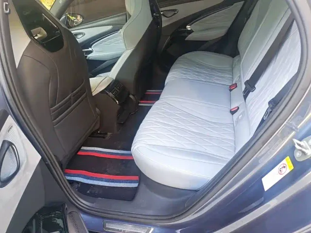 BYD Seal — Фото автомобиля 12