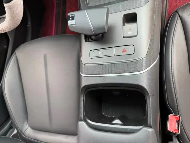 Changan Eado — Фото автомобиля 10