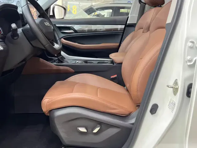 Geely Vision X6 — Фото автомобиля 14