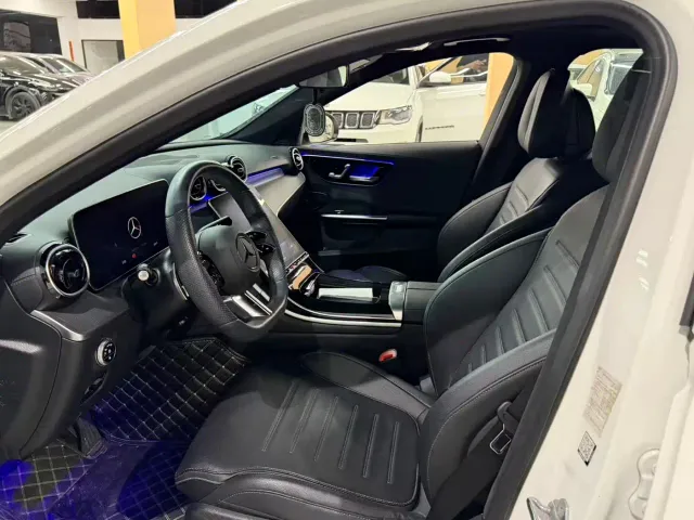 Mercedes-Benz C-Class — Фото автомобиля 4