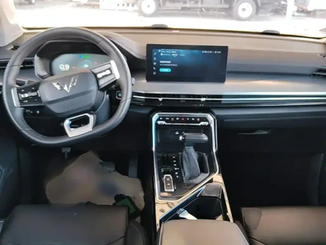 Wuling Asta — Фото автомобиля 9