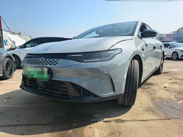 Фотография автомобиля — Leapmotor C01