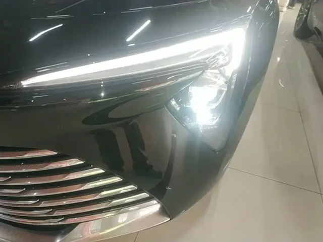 Buick LaCrosse — Фото автомобиля 23