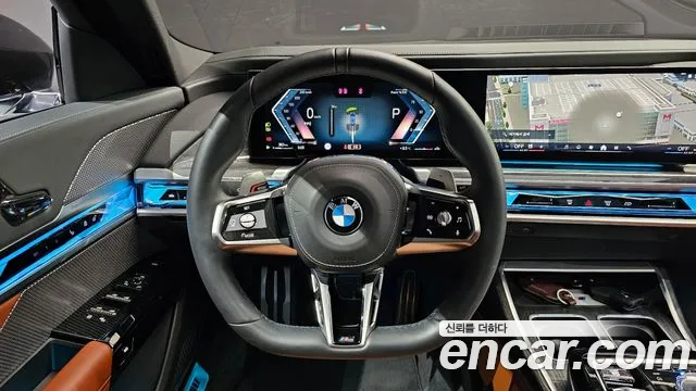 BMW 7-Series 7 серия (G70) 740i xDrive M Sport — Фото автомобиля 13