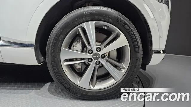 Genesis GV80 — Фото автомобиля 6
