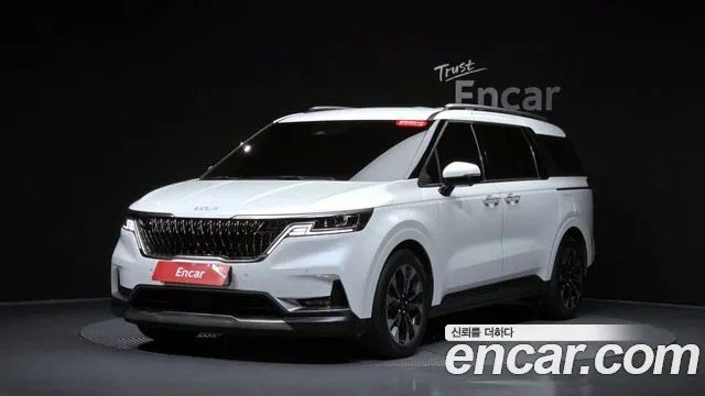 Фотография автомобиля — Kia Carnival 4th Gen