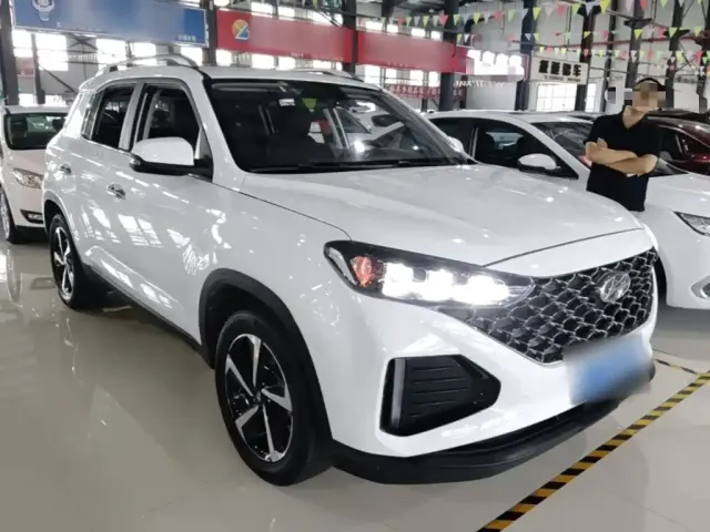 Hyundai ix35 — Фото автомобиля 3