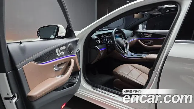 Mercedes-Benz E-Class W213 — Фото автомобиля 15