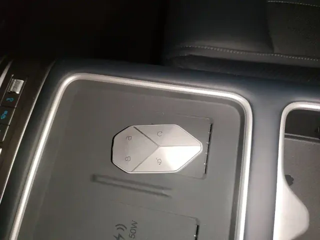 BYD FangChengBao Titanium 7 — Фото автомобиля 8