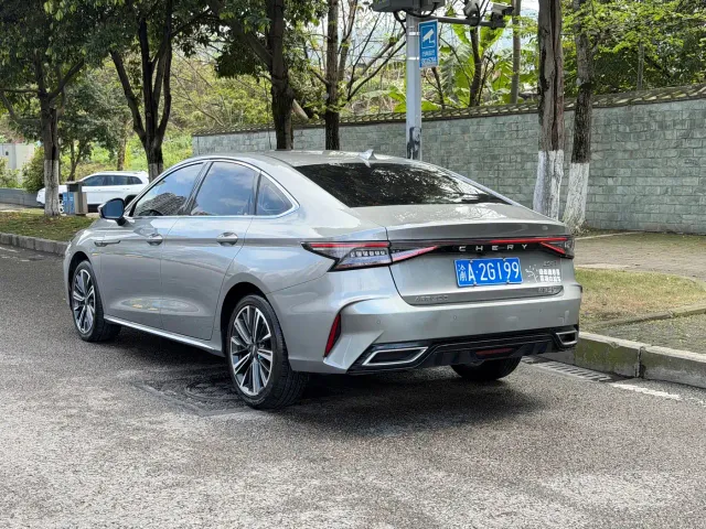 Chery Arrizo 8 — Фото автомобиля 3