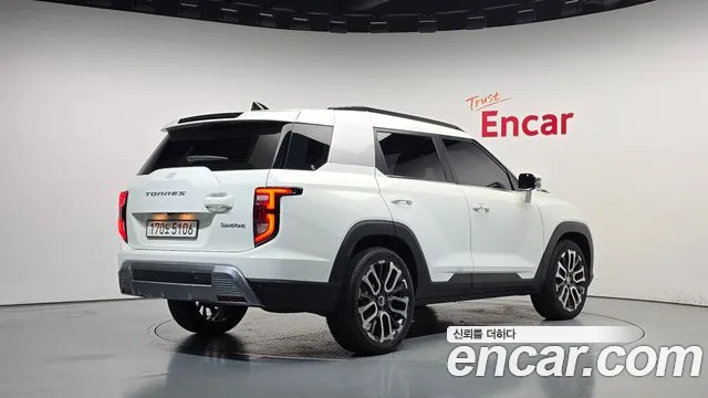 KGM Torres — Фото автомобиля 2