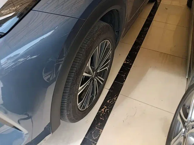 Geely Galaxy Starship 7 EM-i — Фото автомобиля 22
