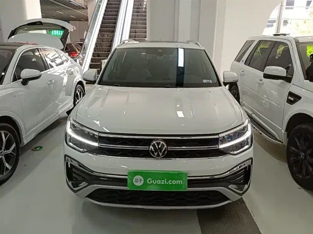 Volkswagen Tharu — Фото автомобиля 2