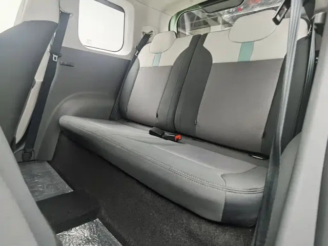 Changan Lumin — Фото автомобиля 15