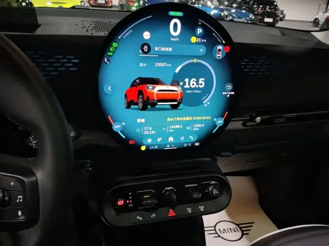 MINI Electric ACEMAN — Фото автомобиля 12