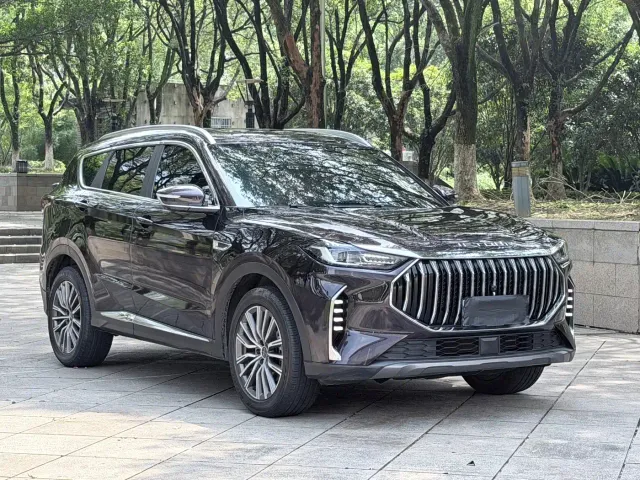 Jetour X70 Plus — Фото автомобиля 3