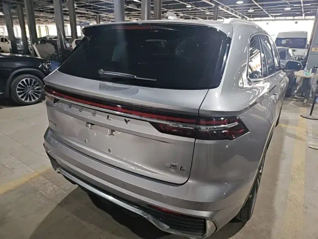 Geely Xingyue L — Фото автомобиля 6