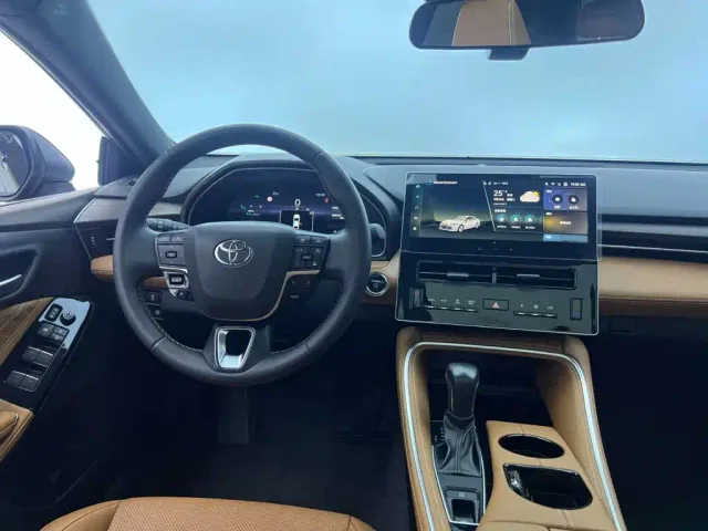 Toyota Avalon — Фото автомобиля 8