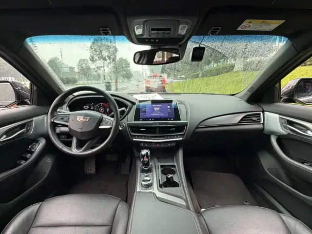 Cadillac CT5 — Фото автомобиля 13