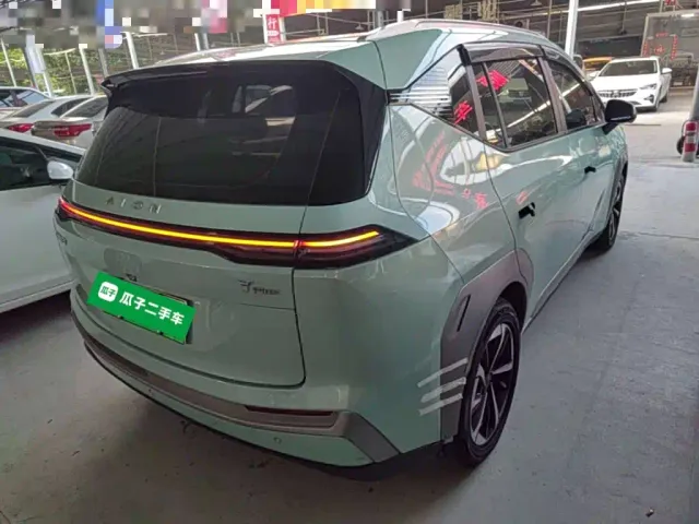 GAC Aion Y — Фото автомобиля 6