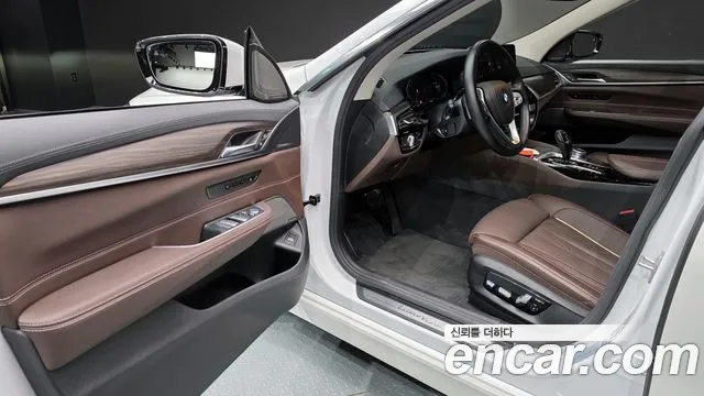 BMW Gran Turismo — Фото автомобиля 11