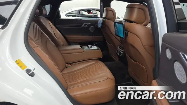 Genesis G80 RG3 — Фото автомобиля 18