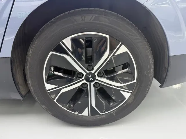 Xpeng P5 — Фото автомобиля 14