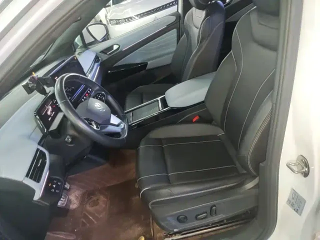 Volkswagen ID.4 X — Фото автомобиля 14