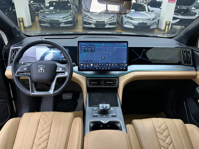 BYD Song L DM-i — Фото автомобиля 6