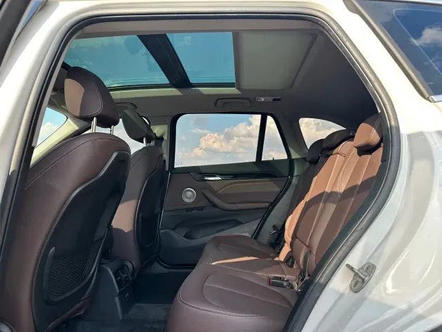 BMW X1 — Фото автомобиля 5