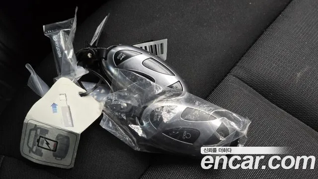 Hyundai Staria Staria Карго 3 места — Фото автомобиля 18