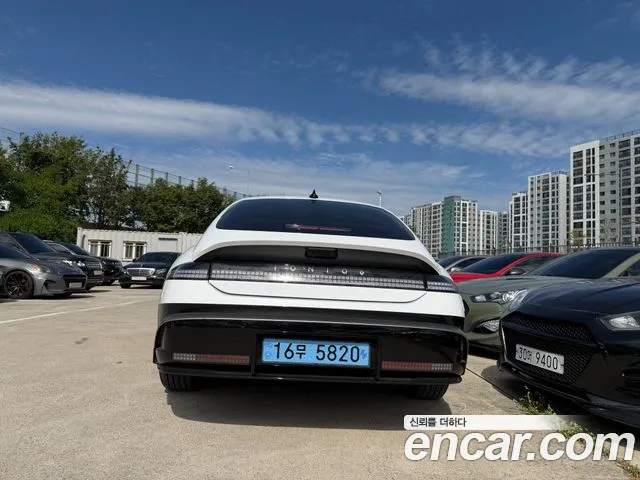 Hyundai Ioniq 6 New — Фото автомобиля 4