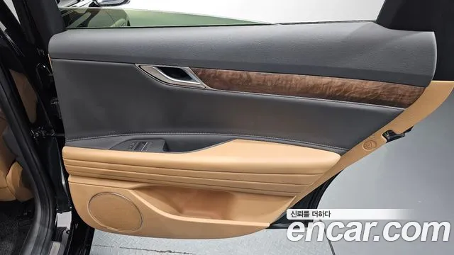 Genesis G80 RG3 — Фото автомобиля 14