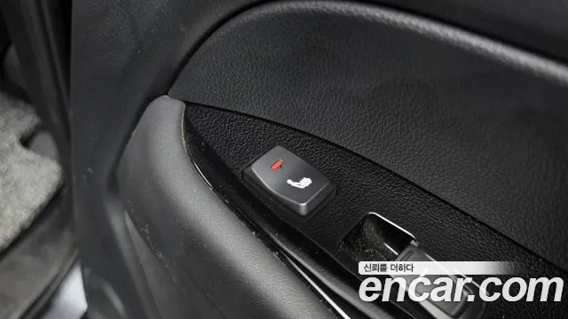 KG_Mobility_Ssangyong Rexton Новый Rexton Sport Khan Дизель 2.2 4WD — Фото автомобиля 15