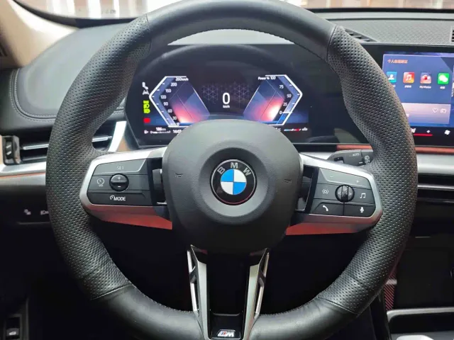 BMW X1 — Фото автомобиля 12