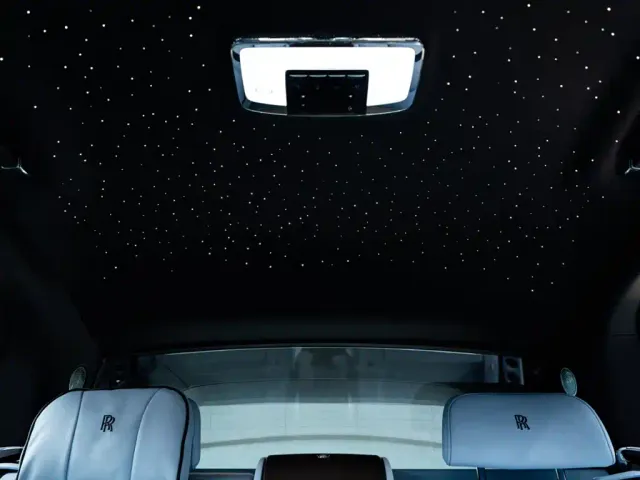 Rolls-Royce Cullinan — Фото автомобиля 11