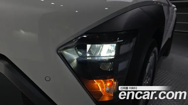 Hyundai Kona SX2 — Фото автомобиля 7