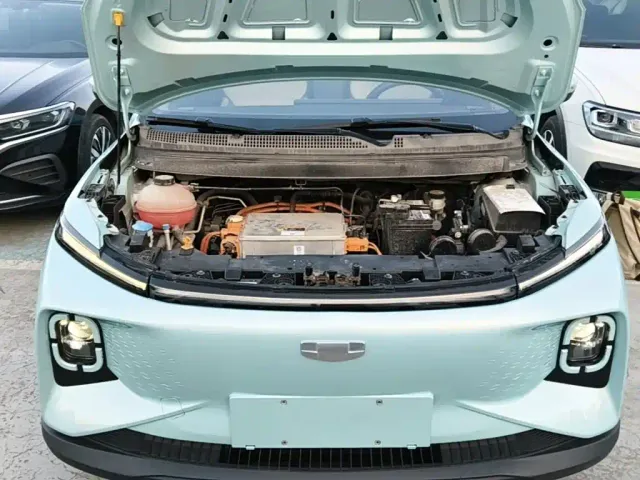 Geely Geometry E Firefly — Фото автомобиля 19
