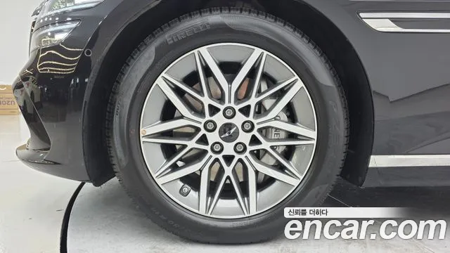 Genesis G80 RG3 — Фото автомобиля 5