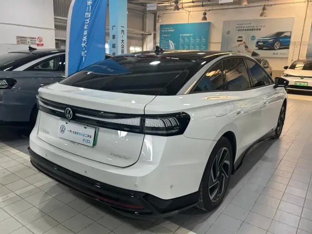 Volkswagen ID.7 Vizzion — Фото автомобиля 3